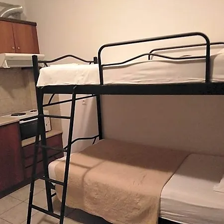 Estia Hotel *