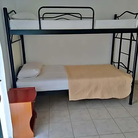 Hotel Estia *